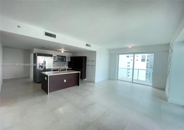 Homes for sale in Miami, FL | 1900 N Bayshore Dr #3311, Miami, FL 33132 | MLS# A12000907