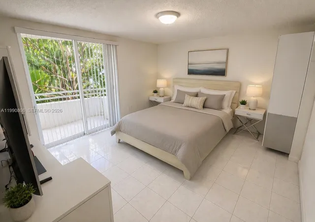 image of 9156 Collins Ave, Surfside, FL 33154