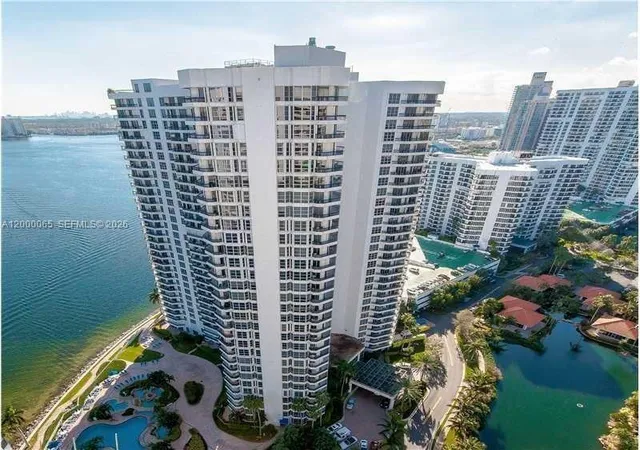 1st image of 19101 Ne 36Th Ct #1602, Aventura, FL 33180 | MLS# A12000065