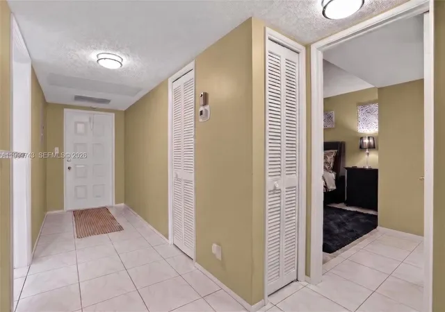 Homes for sale in Pompano Beach, FL | 4030 W Palm Aire Dr #105, Pompano Beach, FL 33069 | MLS# A11999743