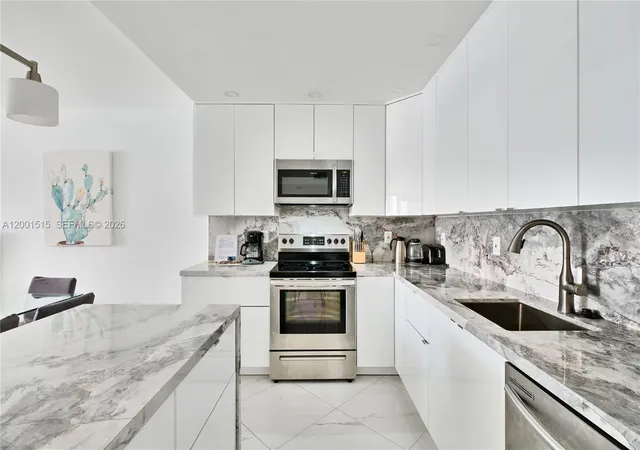 2nd image of 19370 Collins Ave #1406, Sunny Isles Beach, FL 33160 | MLS# A12001515