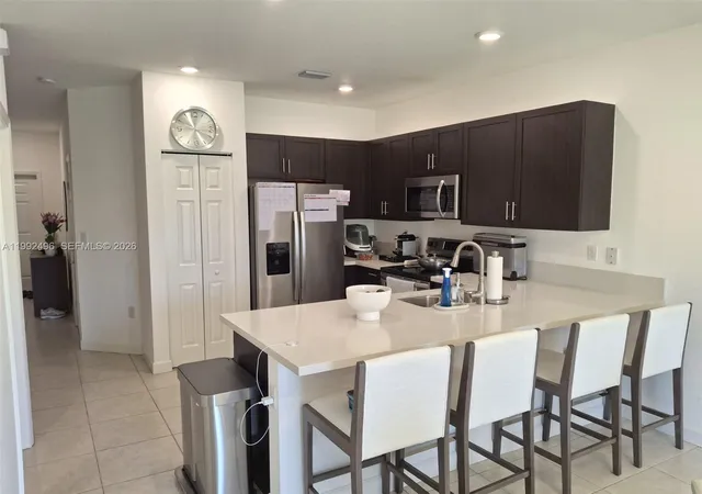 5th image of 5990 Mustang Manor, Davie, FL 33314 | MLS# A11992496