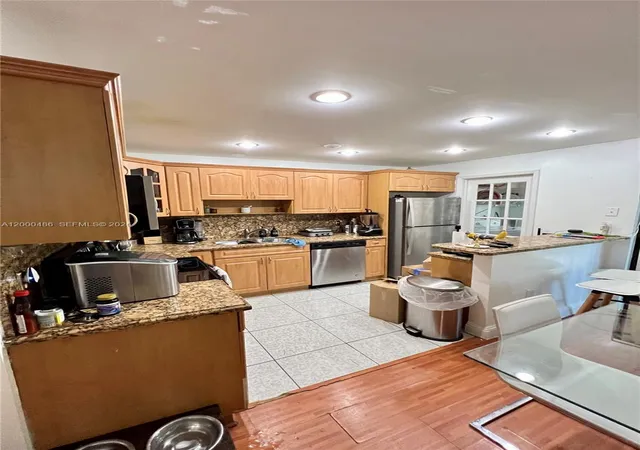 Homes for sale in Miami, FL | 10370 Sw 220Th St, Miami, FL 33190