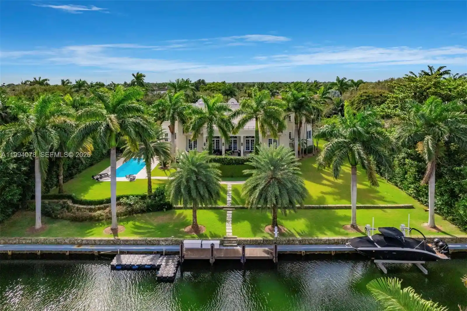 Photo 1 of Mansion for sale at 585 Arvida Pkwy, Miami, FL 33156 | MLS# A11994078 | Listing updated on 2026-10-31