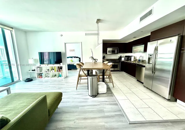 1st image of 950 Brickell Bay Dr, Miami, FL 33131