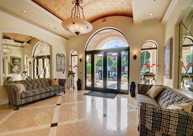 2nd image of 616 Clearwater Park Rd, West Palm Beach, FL 33401
