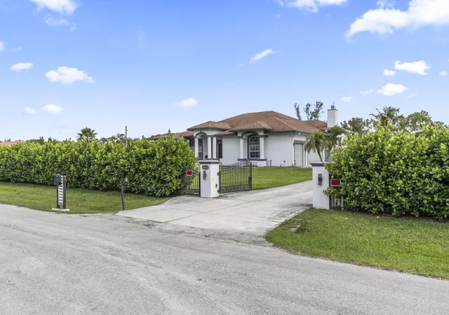 3rd image of 15062 N 73Rd St St N, Loxahatchee, FL 33470 | MLS# B26015964