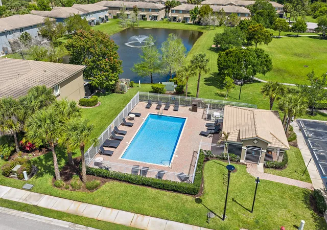 17th image of 2170 Sw Cape Cod Dr, Port St Lucie, FL 34953 | MLS# B26015987