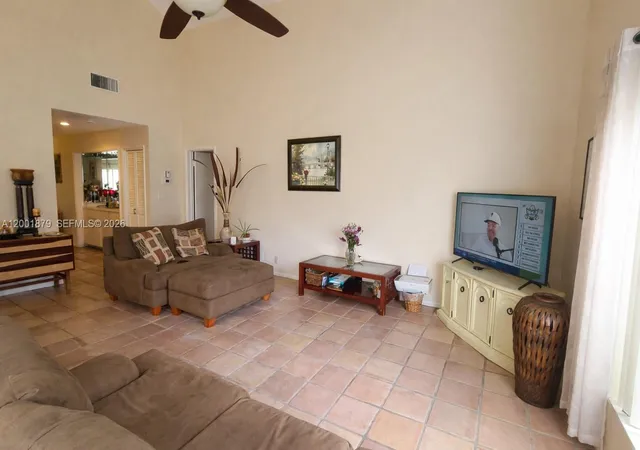 4th image of 5524 Constant Spring Ter, Lauderhill, FL 33319