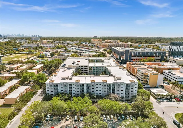 61st image of 6001 Sw 70th St #313, South Miami, FL 33143 | MLS# A12001217