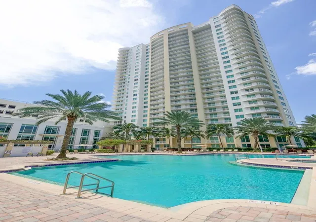 2nd image of 1745 E Hallandale Beach Blvd #306W, Hallandale Beach, FL 33009 | MLS# A12002052