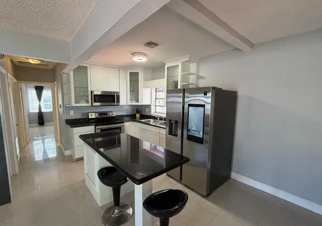Homes for sale in North Miami Beach, FL | 1674 Ne 169Th St, North Miami Beach, FL 33162 | MLS# B26016093