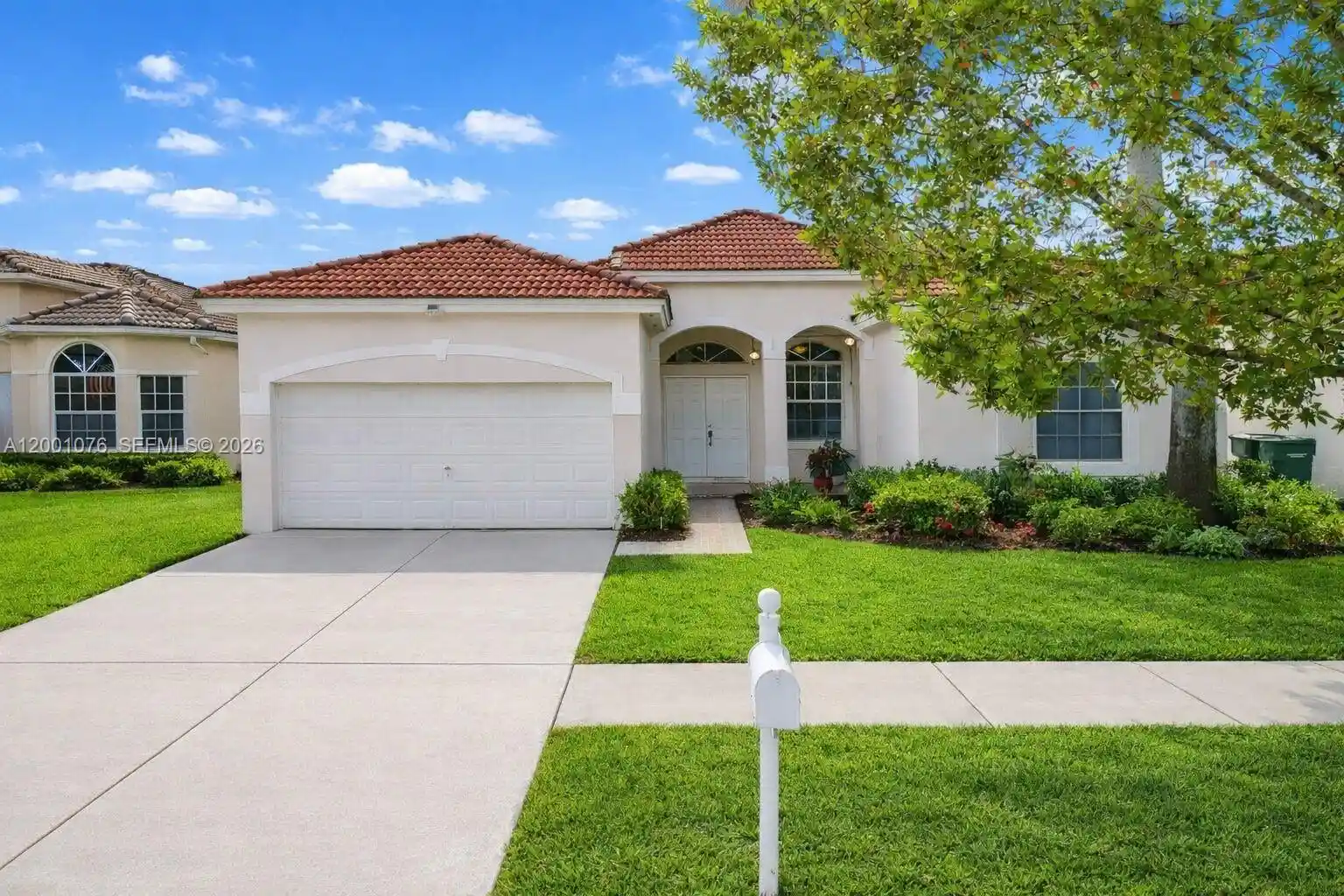 Single family home for sale at 690 SE 30th Drive, Homestead, FL 33033 | MLS# A12001076