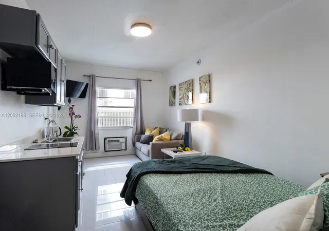 4th image of 335 Ocean Dr #120, Miami Beach, FL 33139 | MLS# A12002186
