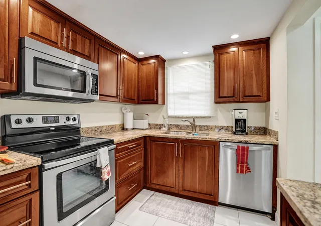 Photo 2 of Condo for sale at 6200 Nw 44th St #204, Lauderhill, FL 33319 | MLS# B26016198 | Listing updated on 2026-09-23