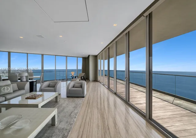 4th image of 18975 Collins Ave #4800, Sunny Isles Beach, FL 33160 | MLS# A12000806