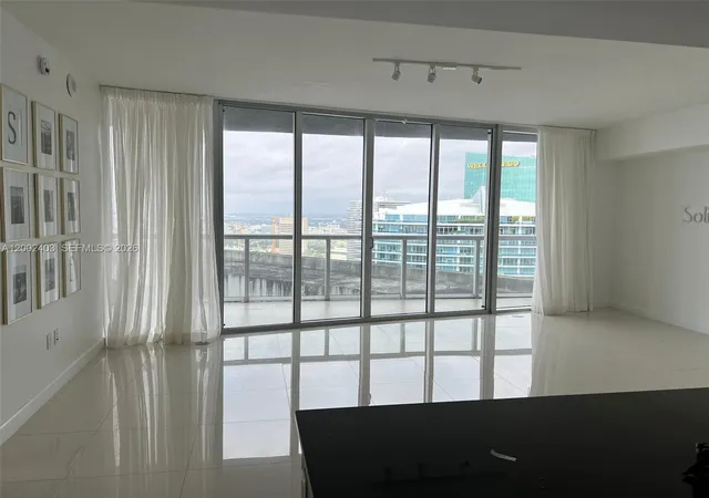 1st image of 475 Brickell Ave #5508, Miami, FL 33131 | MLS# A12002403