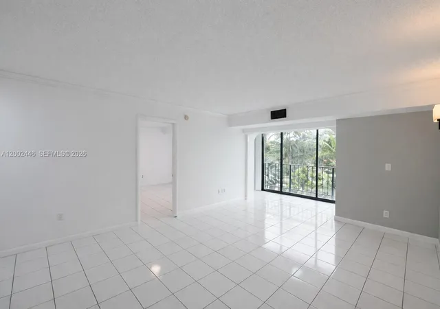 4th image of 77 Crandon Blvd 3C #3C, Key Biscayne, FL 33149 | MLS# A12002446