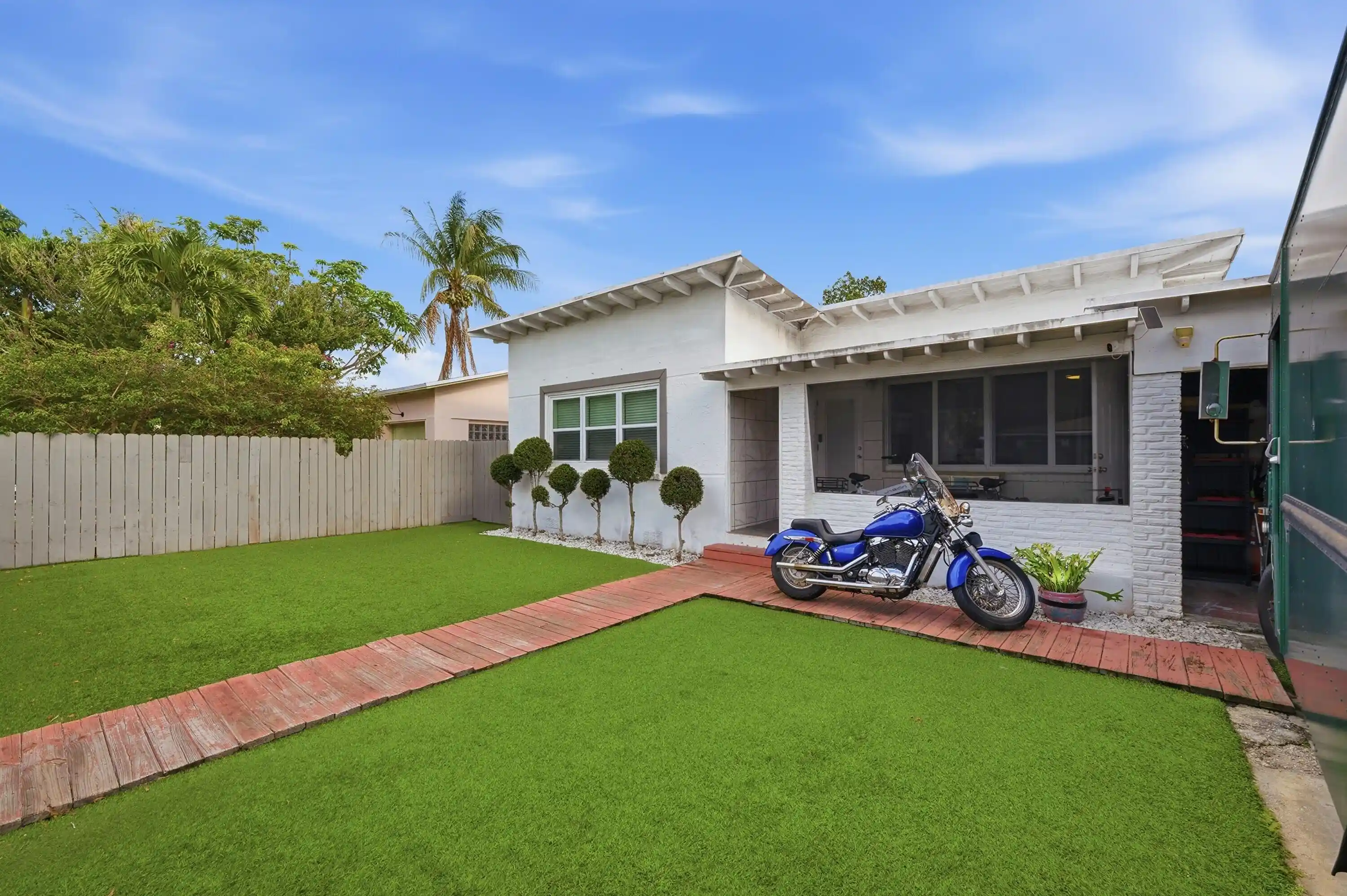 Multi family home for sale at 516 SW 15th Street #1-1, Fort Lauderdale, FL 33315 | MLS# B26016401