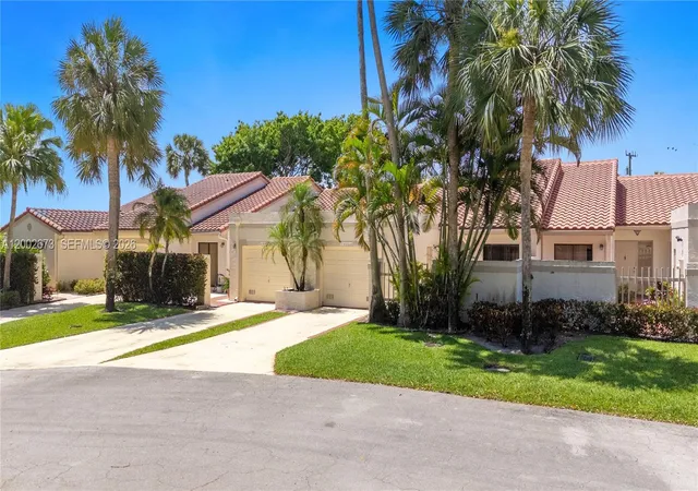 5th image of 19988 Rima Cir, Boca Raton, FL 33434 | MLS# A12002673