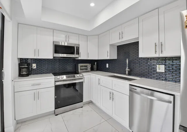 2nd image of 6815 Willow Wood Dr #4012, Boca Raton, FL 33434 | MLS# B26016530
