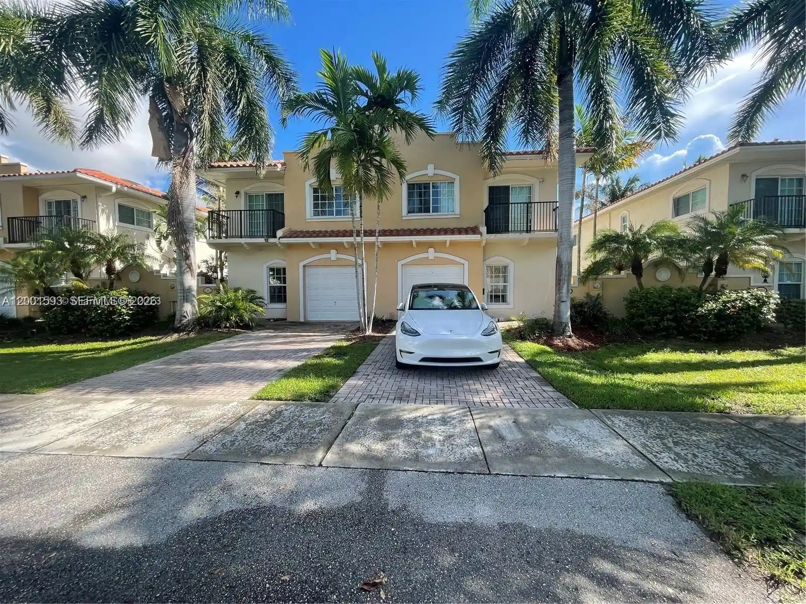 Multi family home for sale at 3450-3470 NW 17th Terrace, Oakland Park, FL 33309 | MLS# A12001593