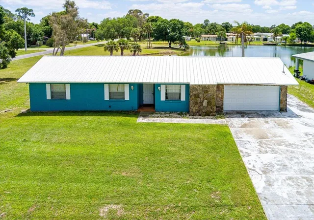 Photo 1 of Single family home for sale at 6901 Salerno Rd, Fort Pierce, FL 34951 | MLS# B26016571 | Listing updated on 2026-10-07