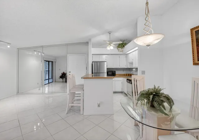 3rd image of 15496 Lakes Of Delray Blvd, Delray Beach, FL 33484