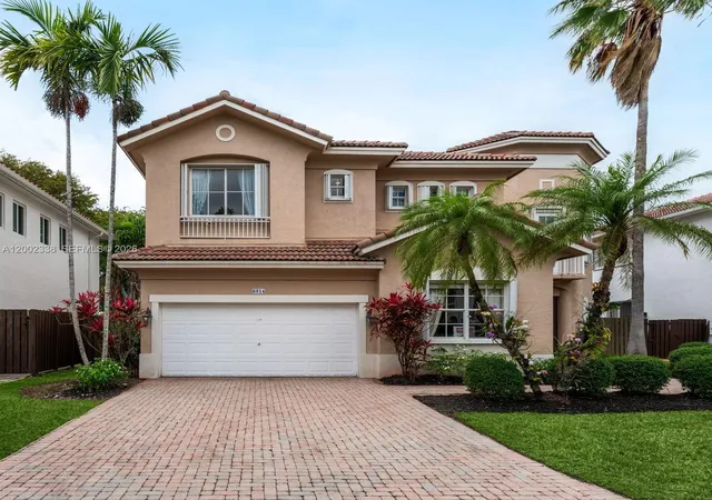 1st image of 6914 Nw 113th Pl, Doral, FL 33178 | MLS# A12002338