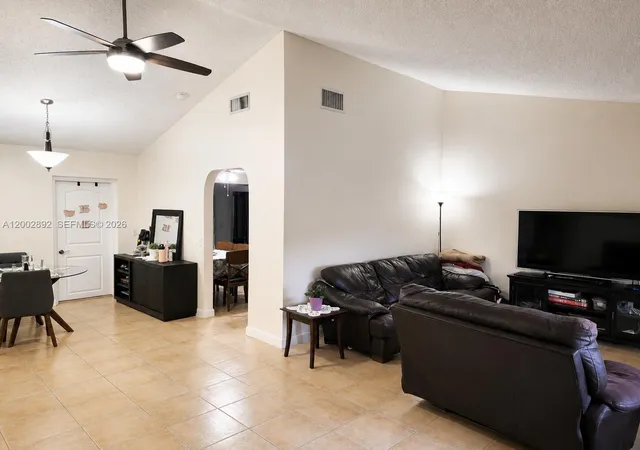 Homes for sale in Sunrise, FL | 12011 Nw 33rd St, Sunrise, FL 33323 | MLS# A12002892