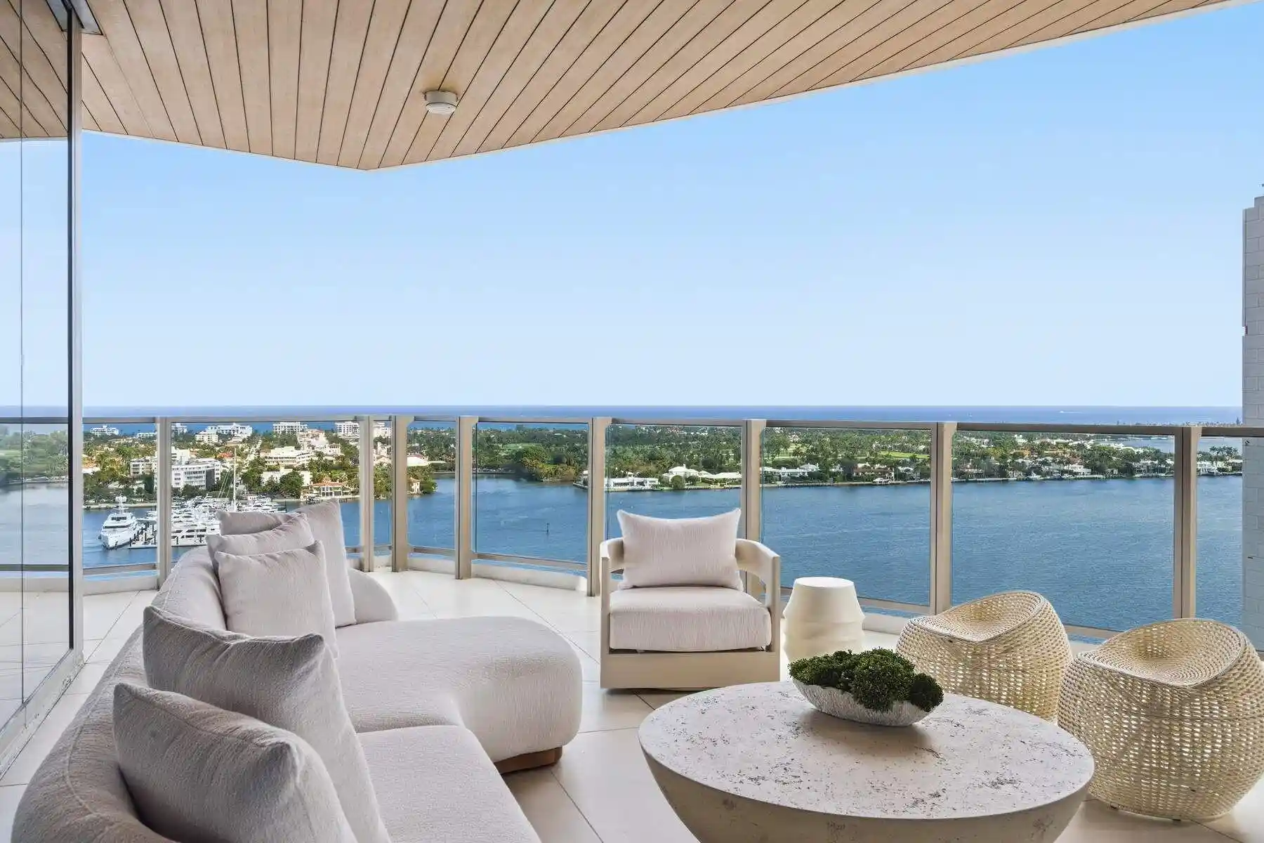 Listing Photo 1 - Condo for sale in 1333 S Flagler Dr located at 1333 S Flagler Dr, West Palm Beach, FL 33401 - Unit #1702