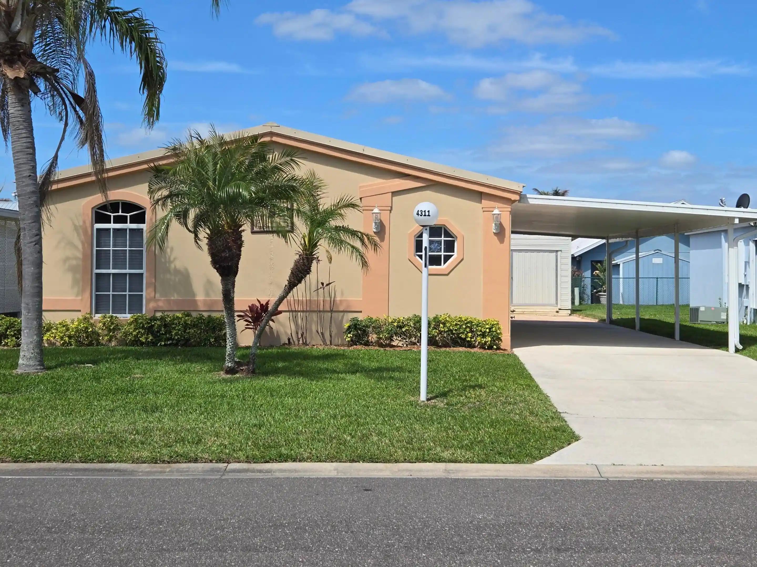 Single family home for sale at 4311 SW 9th Way, Okeechobee, FL 34974 | MLS# B26016798