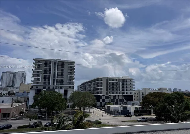 5th image of 2100 Van Buren St #412, Hollywood, FL 33020 | MLS# A12003025