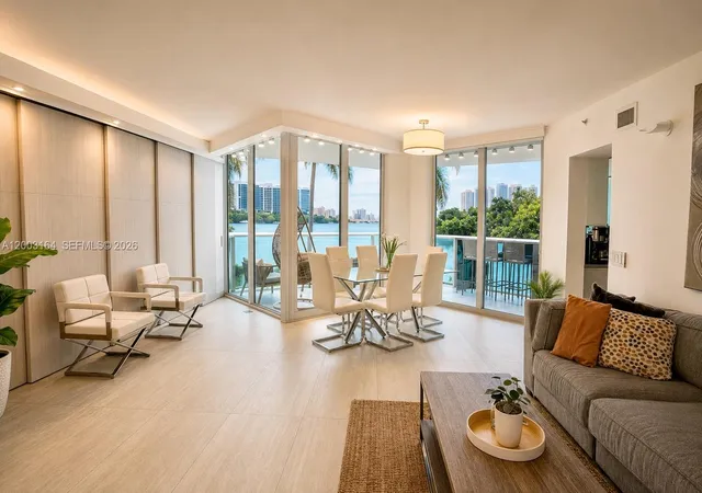 5th image of 3370 Hidden Bay Dr #213, Ojus, FL 33180 | MLS# A12003164