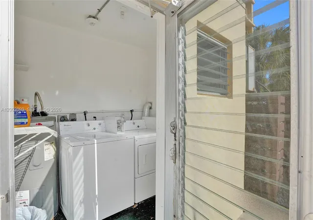 2nd image of 2400 NE 9th St, Fort Lauderdale, FL 33304