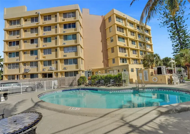 1st image of 2400 Ne 9th St #603, Fort Lauderdale, FL 33304 | MLS# A12003093