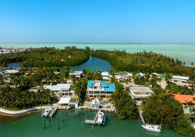 2nd image of 137 Sapodilla Dr, Islamorada, FL 33036 | MLS# A12000712