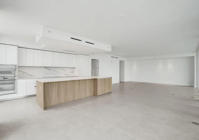 Photo 4 of Condo for sale at 407 N Riverside Dr #605, Pompano Beach, FL 33062 | MLS# B26017069 | Listing updated on 2026-09-28