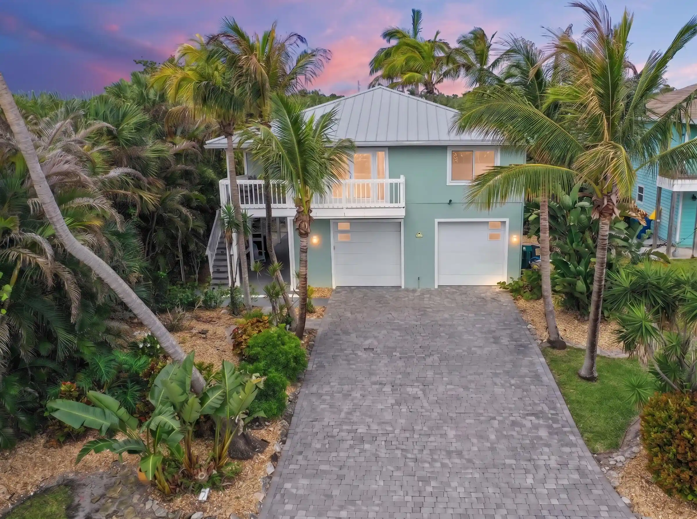 Multi family home for sale at 413 Hernando St, Fort Pierce, FL 34949 | MLS# B26017105