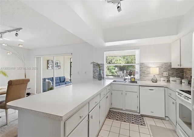 1st image of 4309 Coral Springs Dr #2G, Coral Springs, FL 33065 | MLS# A12002488