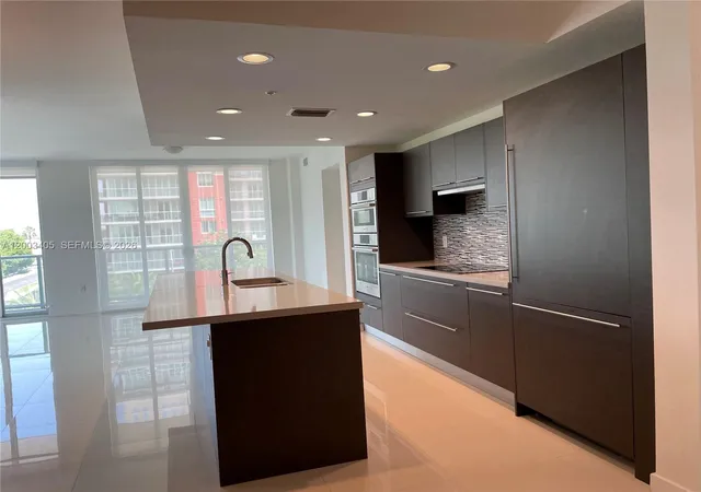 3rd image of 7751 Nw 107Th Ave #411, Doral, FL 33178 | MLS# A12003405