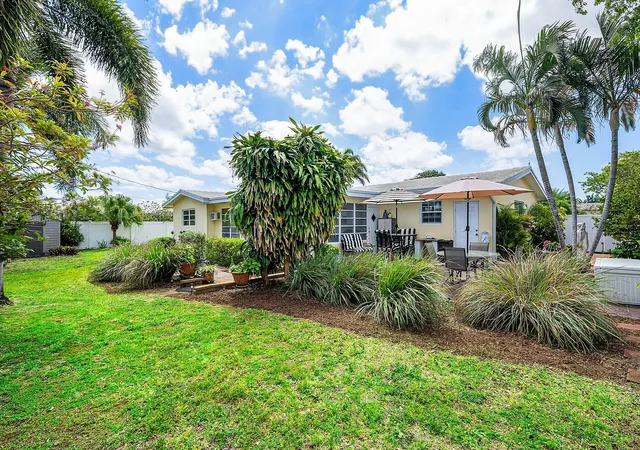 1st image of 2741 Ne 52nd St, Lighthouse Point, FL 33064 | MLS# B26017169