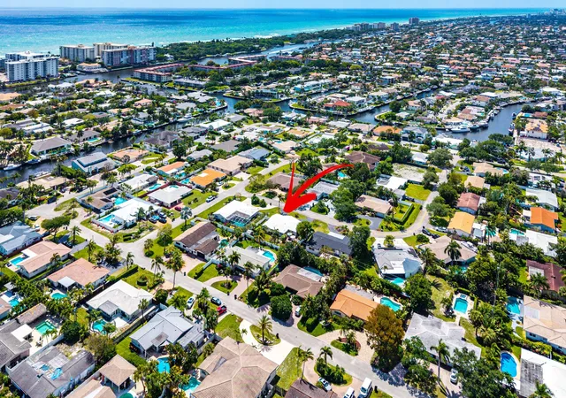 44th image of 2741 Ne 52nd St, Lighthouse Point, FL 33064 | MLS# B26017169