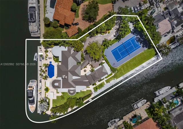 Homes for sale in Fort Lauderdale, FL | 2300 Aqua Vista Blvd, Fort Lauderdale, FL 33301 | MLS# A12002992