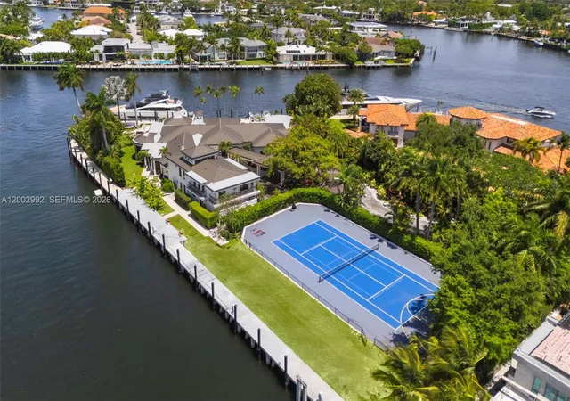 Homes for sale in Fort Lauderdale, FL | 2300 Aqua Vista Blvd, Fort Lauderdale, FL 33301 | MLS# A12002992