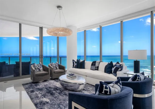 4th image of 15701 Collins Ave #2005, North Miami Beach, FL 33160 | MLS# A11998853