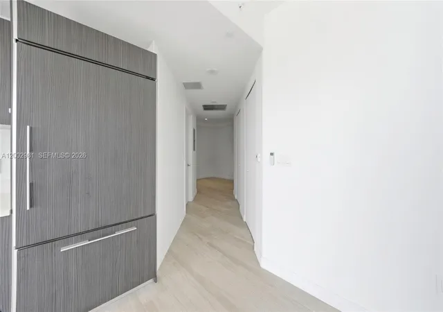 5th image of 55 Sw 9Th St #3106, Miami, FL 33130 | MLS# A12002981