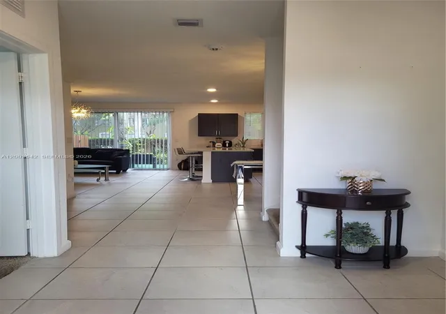 3rd image of 1015 Se 24Th Ter, Homestead, FL 33035 | MLS# A12003542