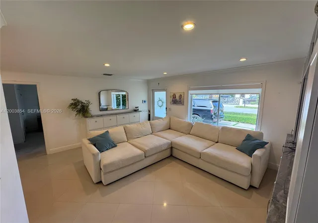 Homes for sale in Miami Gardens, FL | 18620 Nw 47Th Ct, Miami Gardens, FL 33055 | MLS# A12003854