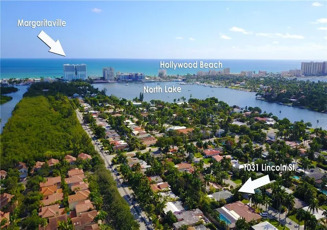 Photo 2 of Single family home for sale at 1031 Lincoln St, Hollywood, FL 33019 | MLS# B26017728 | Listing updated on 2026-10-02